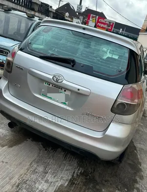 Toyota Matrix 2005 Silver