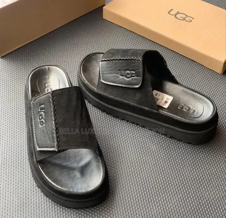 : 🖤 Man Black Buckle Platform Sandals