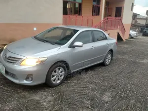 Toyota Corolla 2013 Silver