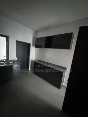 4bdrm Duplex in Lekki Phase 1 for sale