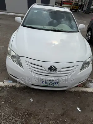Toyota Camry 3.5 LE 2008 White