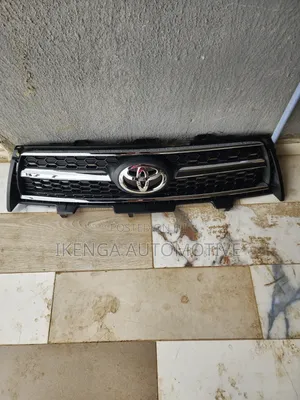 Front Grill Toyota Rav 4 2010