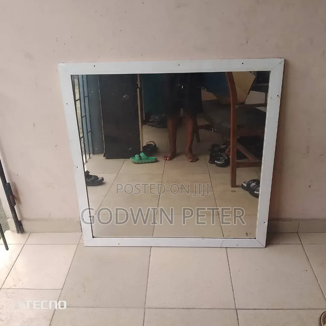 Barber Mirror