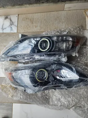 Headlight Toyota Camry 2010