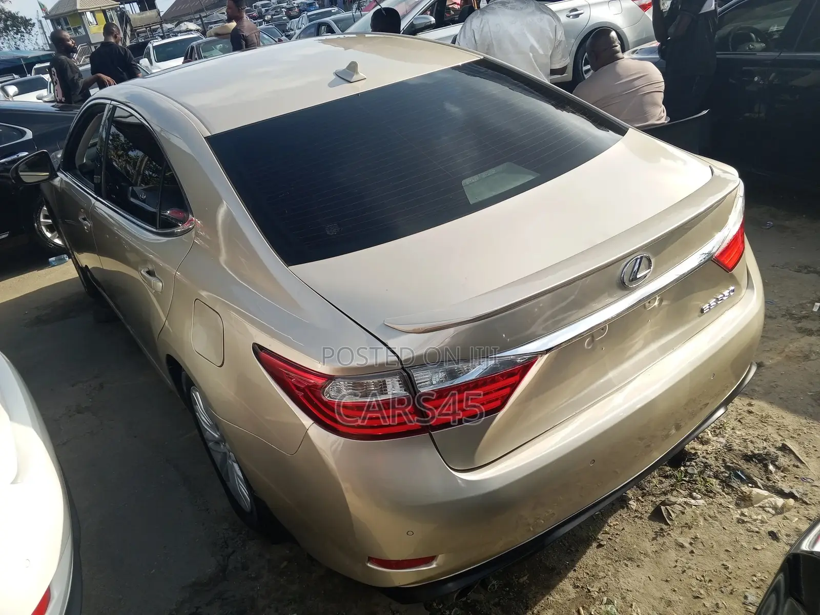 Lexus ES 2014 Gold