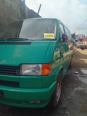 Volkswagen Transporter 2005 Green