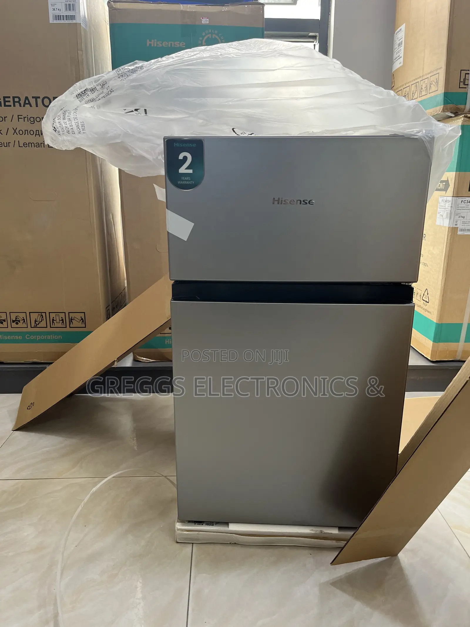 Hisense 87L Refrigerator