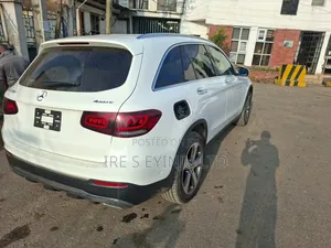 Mercedes-Benz GLC-Class 2021 White