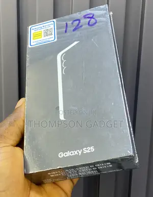 New Samsung Galaxy S25 128 GB Silver