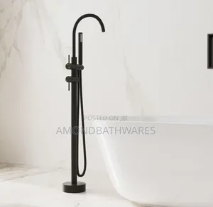Free Standing Bathtub Faucet (Round)