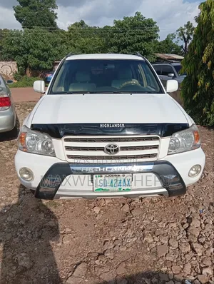 Toyota Highlander 2003 White