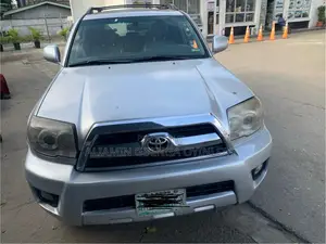 Toyota 4-Runner Limited 4x4 V6 2006 Silver