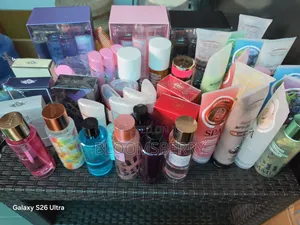 Clearance Wholesale Korean Body Scrubs and Body Spray