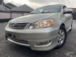 Toyota Corolla S 2004 Silver