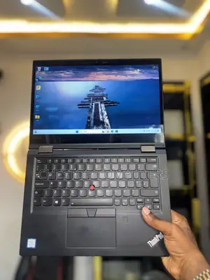 Laptop Lenovo ThinkPad X390 Yoga 8GB Intel Core i5 SSD 512GB