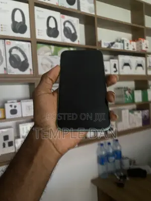 Apple iPhone 11 64 GB Blue