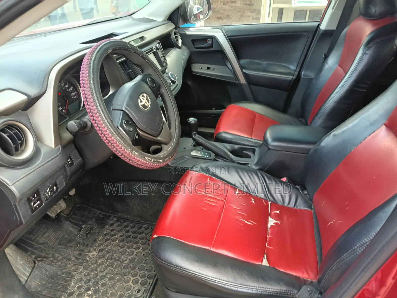 Toyota RAV4 2014 Red