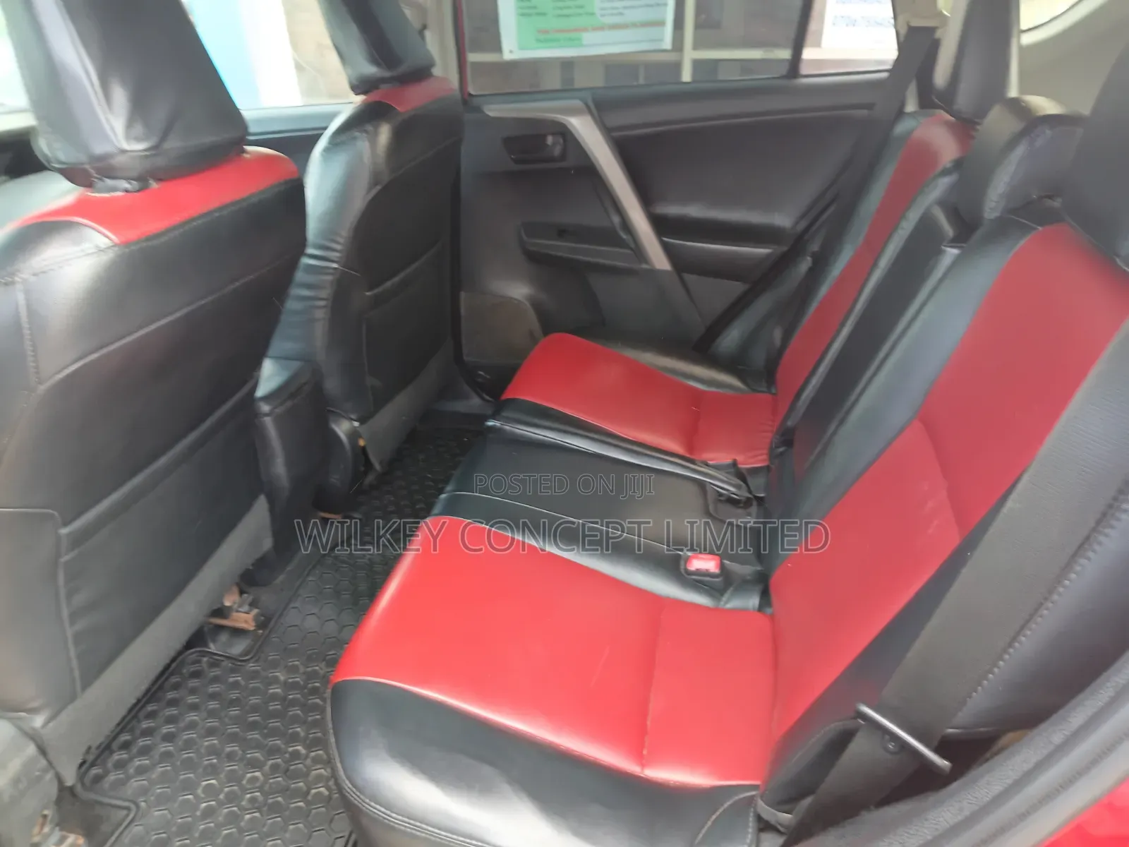 Toyota RAV4 2014 Red