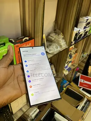 Samsung Galaxy S22 Ultra 5G 256 GB Black