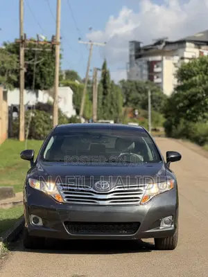 Toyota Venza 2011 Gray