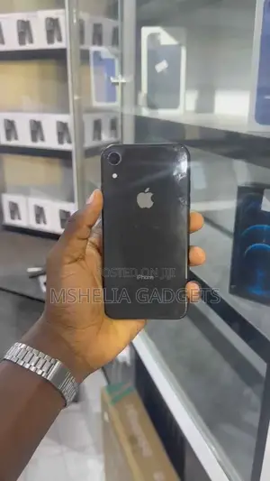 Apple iPhone XR 64 GB Black
