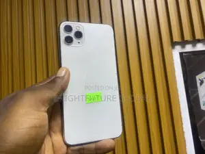 Apple iPhone 11 Pro Max 256 GB White