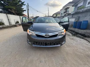Toyota Camry 2012 Gray