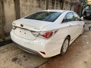 Hyundai Sonata 2013 White