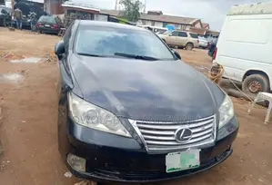 Lexus ES 350 2010 Black