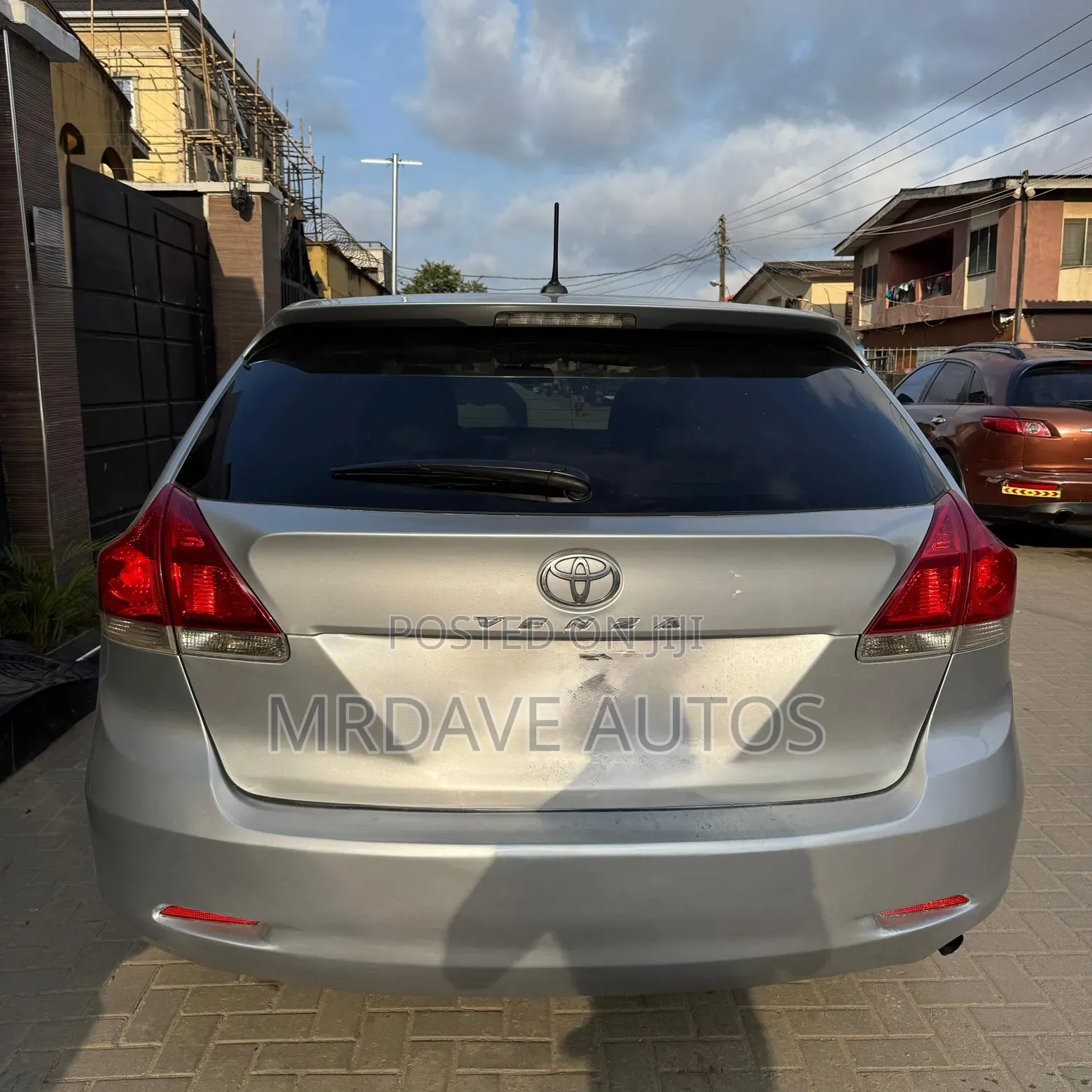 Toyota Venza 2011 Silver