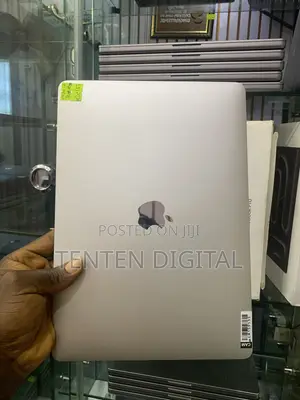 Laptop Apple MacBook Pro 2020 32GB Intel Core 7 SSD 512GB