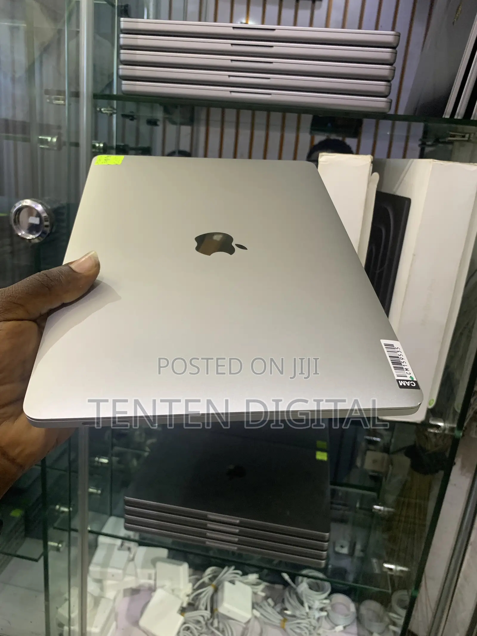 Laptop Apple MacBook Pro 2020 32GB Intel Core 7 SSD 512GB