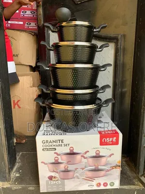 Brocook D01
Cookware Set
Granite Pots
Non Stick 
Size 20-32