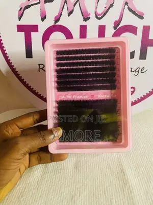 Cluster Lashes