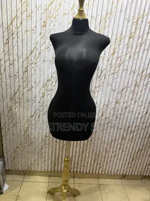 Pinnable Female Dress Form