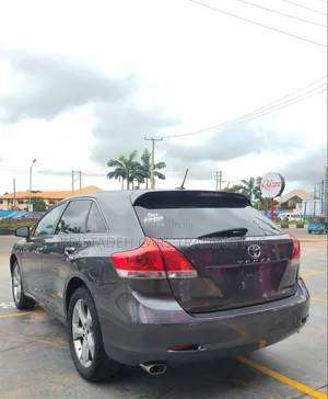 Toyota Venza V6 2009 Gray