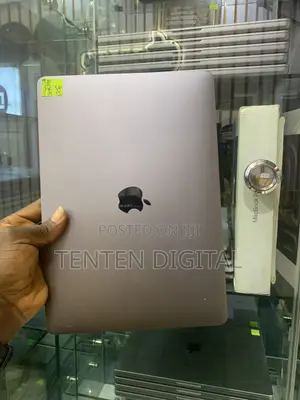 Laptop Apple MacBook Pro 2020 32GB Intel Core i7 SSD 2T