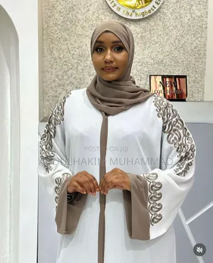Dubai Abayaa