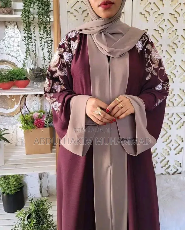Dubai Abayaa
