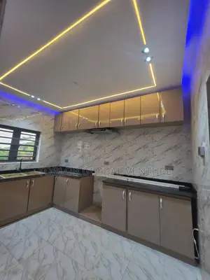 3bdrm Bungalow in Akala Express for sale