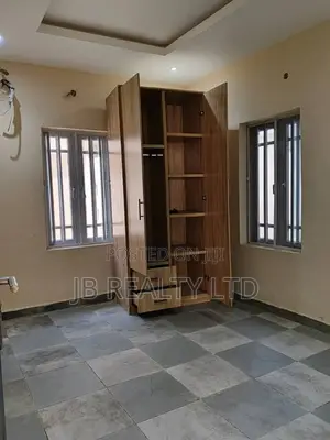 2bdrm Apartment in Ilaje for rent