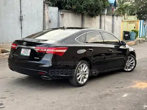 Toyota Avalon Limited 4dr Sedan (3.5L 6cyl 6A) 2014 Black