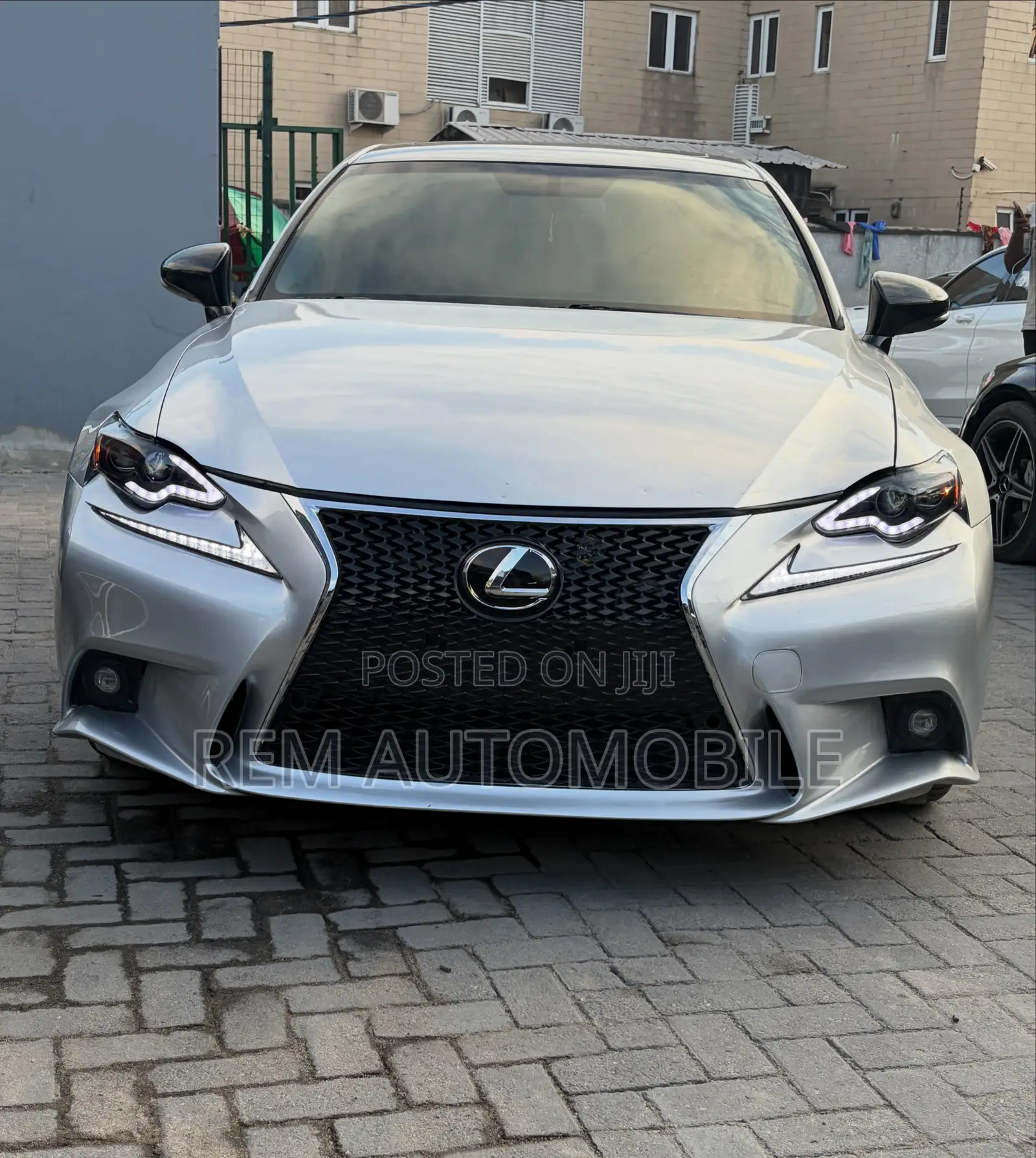 Lexus IS 2015 Silver
