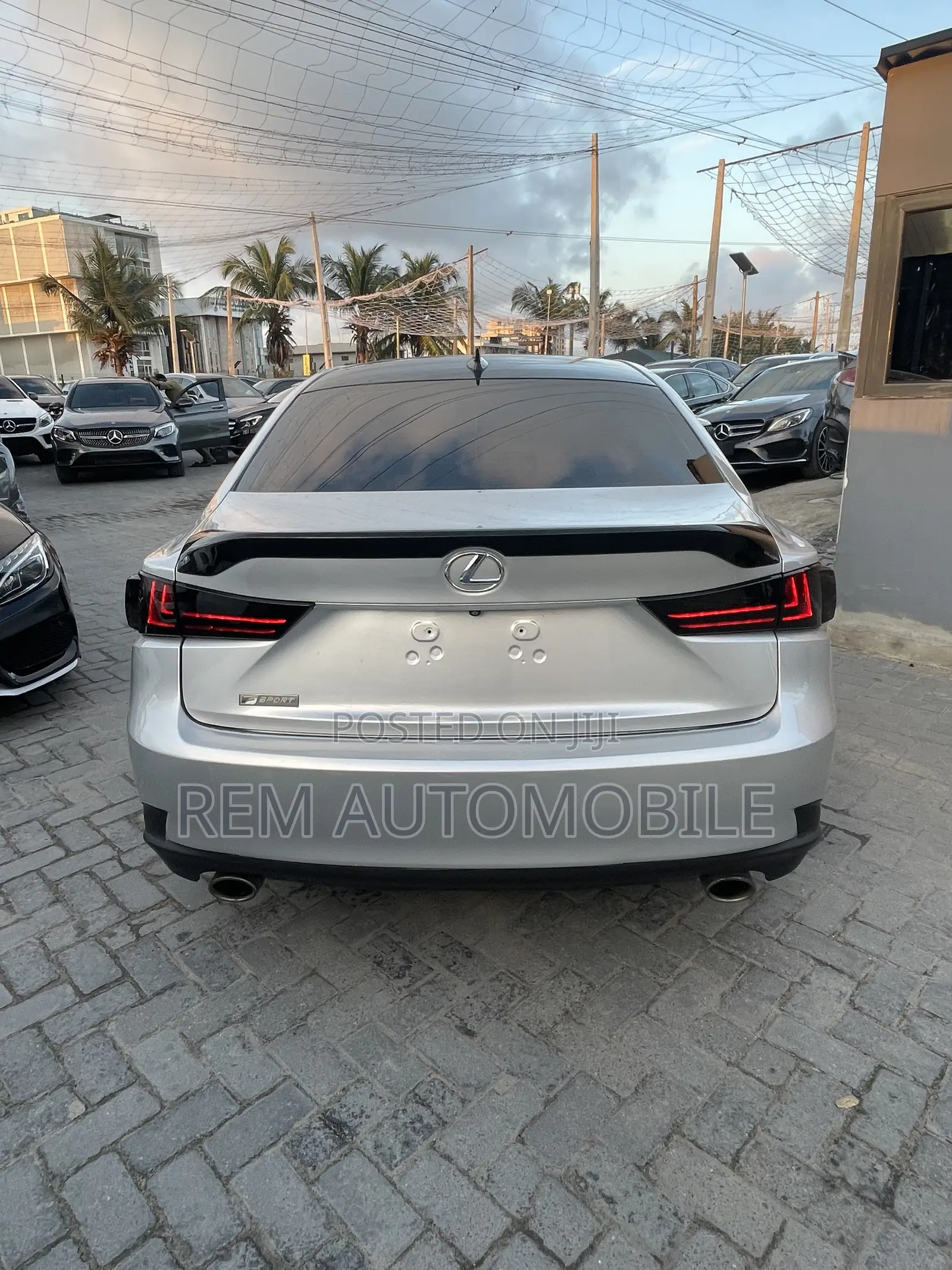 Lexus IS 2015 Silver