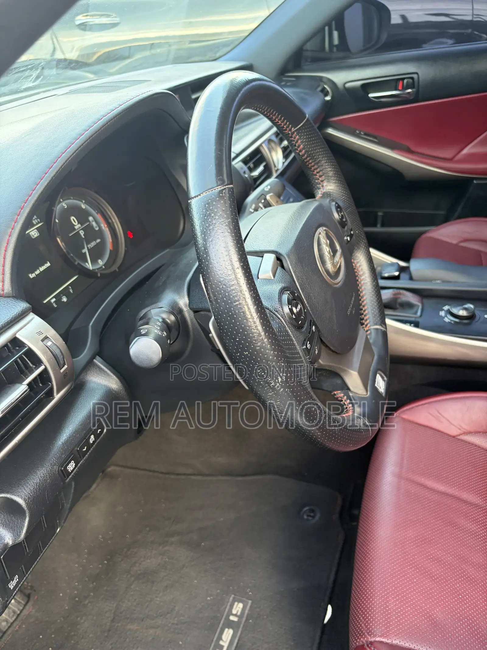 Lexus IS 2015 Silver