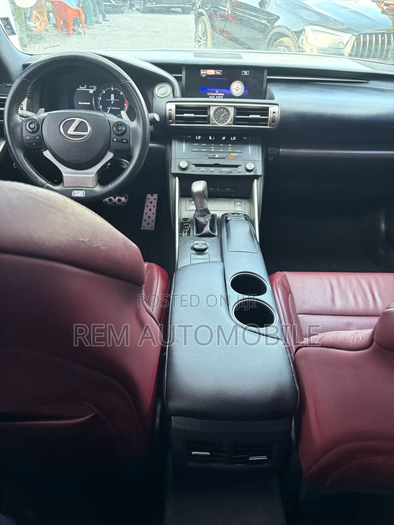 Lexus IS 2015 Silver