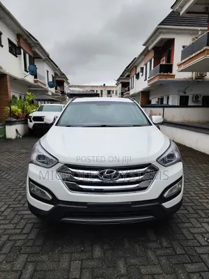 Hyundai Santa Fe 2016 White