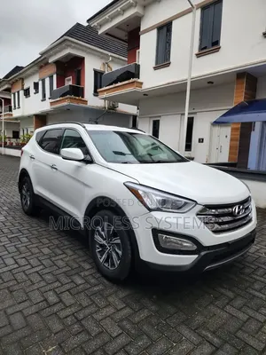 Hyundai Santa Fe 2016 White