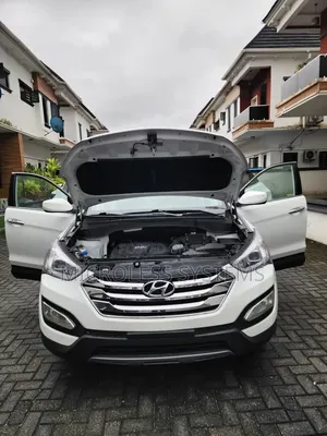 Hyundai Santa Fe 2016 White