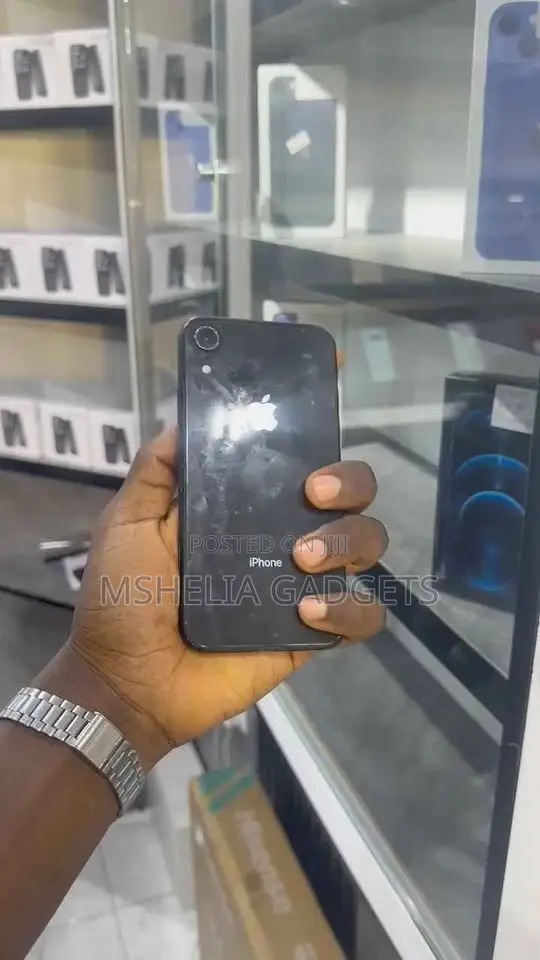 Apple iPhone XR 64 GB Black